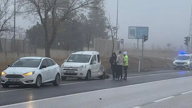 Konya'da sis kazaları yaşandı