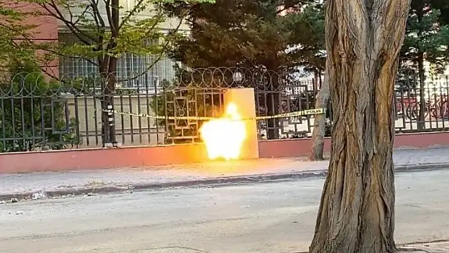Konya'da şüpheli çanta alarmı: Fünye ile patlatıldı
