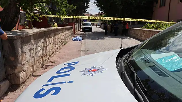 Konya'da Suriye uyruklu adam sokak ortasında ölü bulundu

