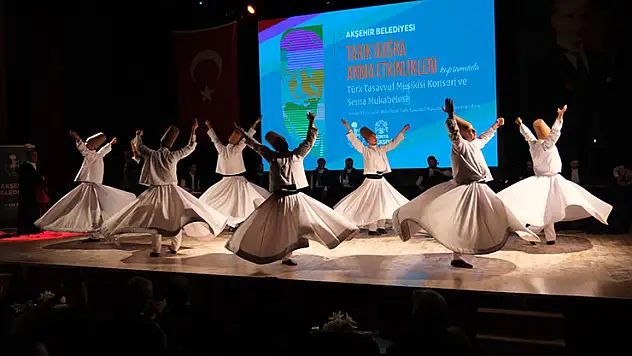 Konya'da Tarık Buğra anma gecesini sema gösterisiyle taçlandı
