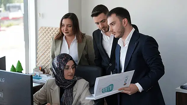 Konya'da ticaretin dilini değiştirdi!