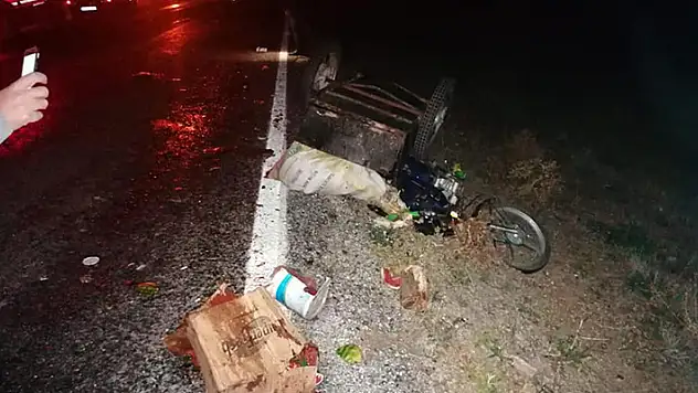 Konya'da ticari taksi ile üç tekerlekli motosiklet çarpıştı: 2 yaralı
