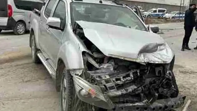 Konya'da tır ile kamyonet çarpıştı: 1 yaralı