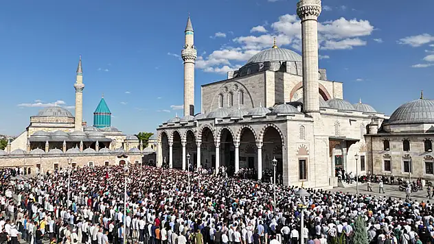 Konya'da toplu duanın adresi Sultan Selim Camii oldu