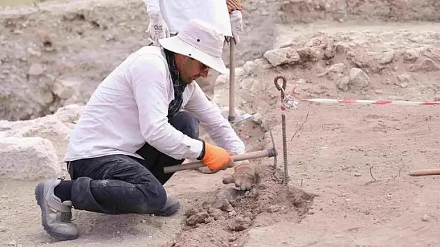 Konya'da toprağın altından çıkan sır
