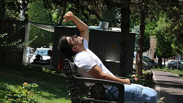 Konya'da tropikal gece sıcaklıkları bir süre daha uyku bölecek