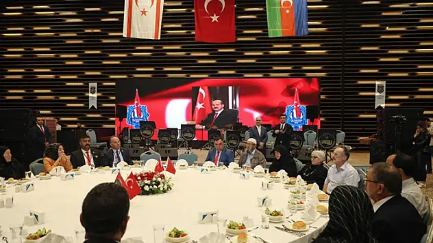 Konya'da Türk İslam Dünyası Şehit ve Gazi Aileleri Buluşması gerçekleştirildi
