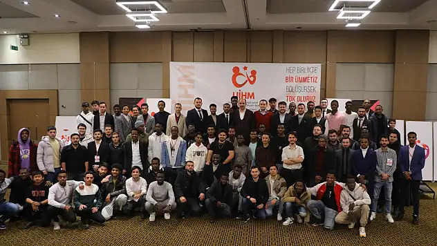 Konya'da Uluslararası İmam Hatip Mezunları Buluşması