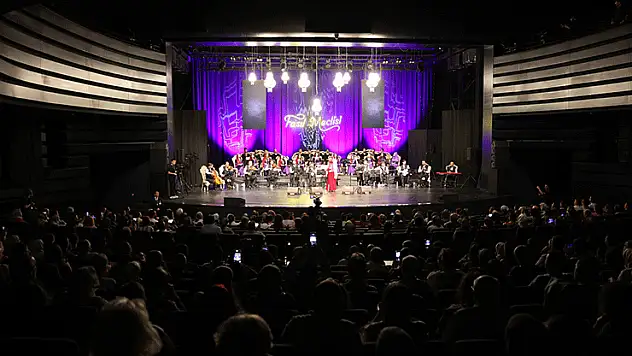 Konya'da unutmaz klasik Türk müziği gecesi yaşandı