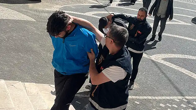 Konya'da uyuşturucu operasyonu: 2 tutuklama