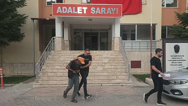 Konya'da uyuşturucu operasyonunda 2 kişi tutuklandı