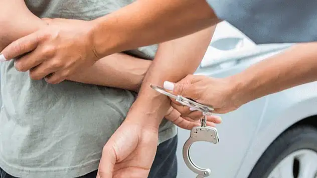 Konya'da uyuşturucu operasyonunda 2 şüpheli tutuklandı