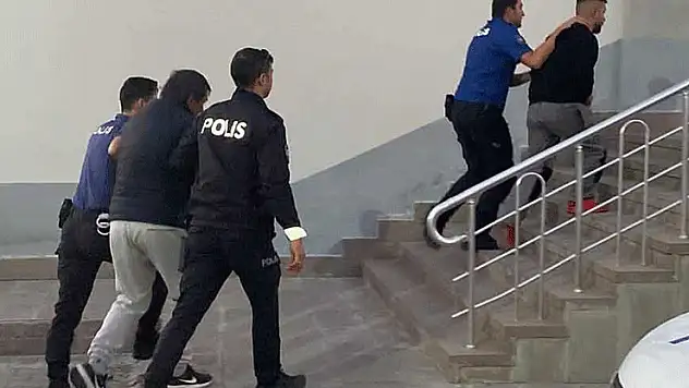 Konya'da uyuşturucu operasyonunda 2 tutuklama