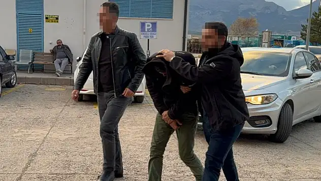 Konya'da uyuşturucu operasyonunda yakalanan şüpheli tutuklandı