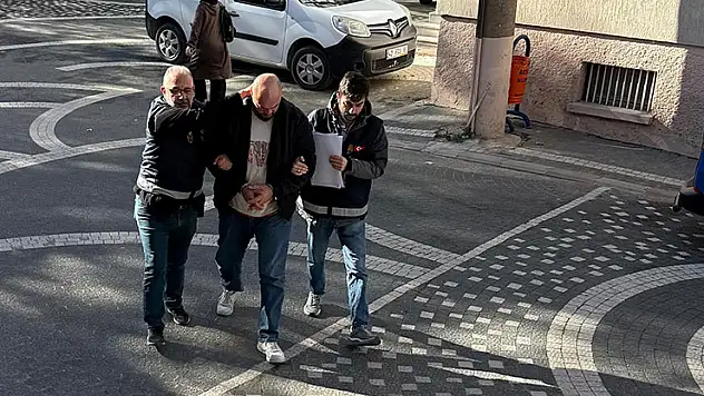 Konya'da uyuşturucu tacirlerine operasyon: 1 tutuklama