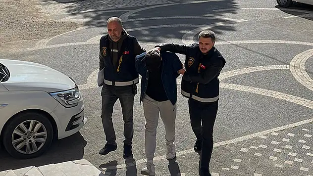 Konya'da üzerinde uyuşturucu ele geçirilen şüpheli tutuklandı