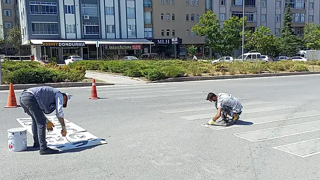Konya'da yayaların güvenliği için çalışmalar sürüyor
