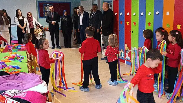 Konya'da yeni eğitim-öğretim yılını şenlikle kutladılar