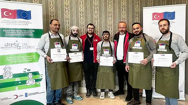 Konya'da yürütülen bu kurslar iş sahibi yapıyor