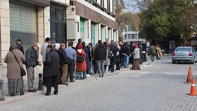 Konya'da 'Yüzyılın Konut Projesi'ne müracaat yoğunluğu