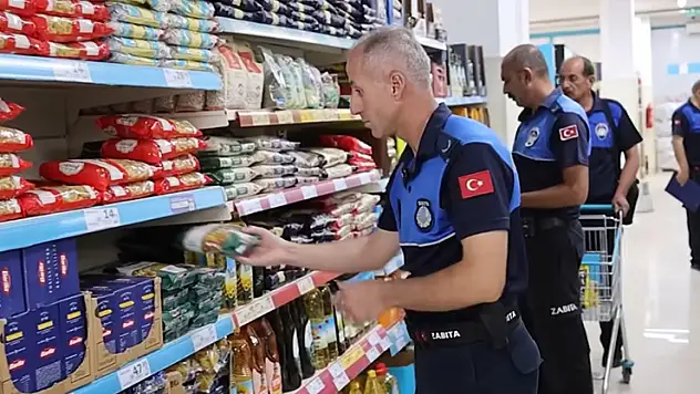 Konya'da zabıta ekipleri göz açtırmıyor