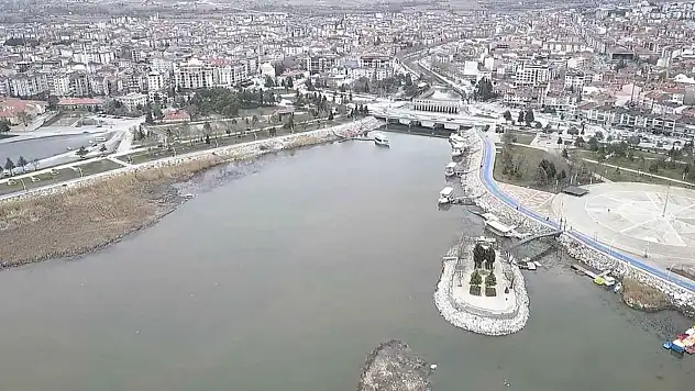 Konya'daki bu göl eski günlerini arıyor
