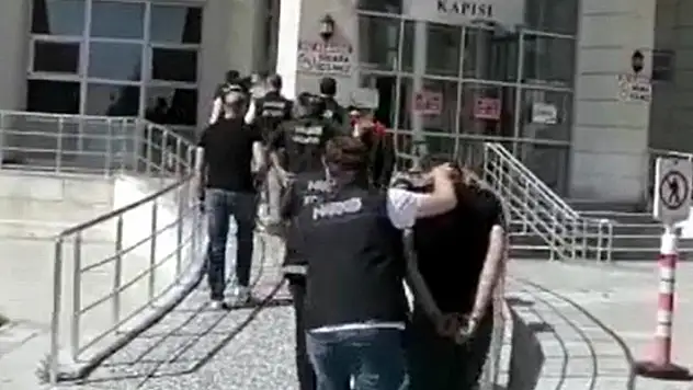 Konya'daki uyuşturucu operasyonlarında 11 kişi tutuklandı