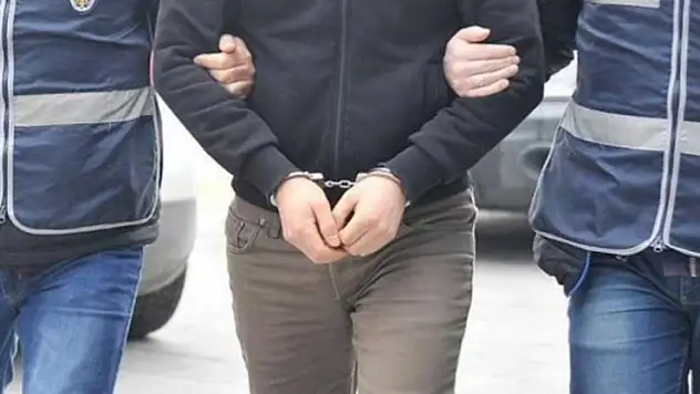 Konya'daki uyuşturucu operasyonunda 2 zanlı tutuklandı