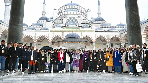 Konyalı 25.920 bin öğrenci İstanbul yolcusu
