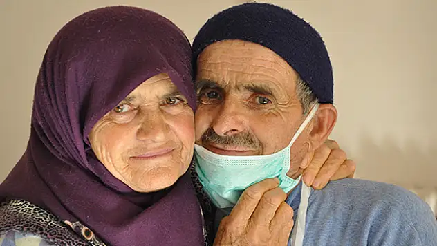 Konyalı 60'lık nine ve dedenin aşk hikayesi