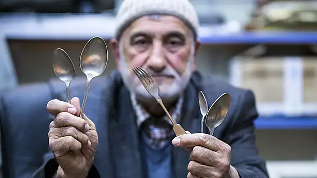Konyalı Adnan Doğru, babasının 'esaret hatırası'nı saklıyor