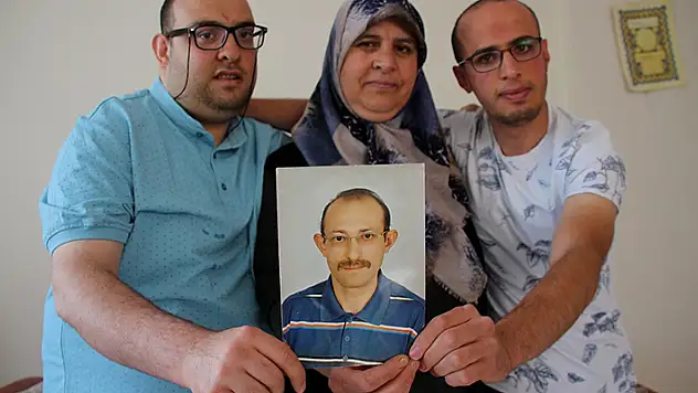 Konyalı anne ömrünü zihinsel engelli iki oğluna adadı
