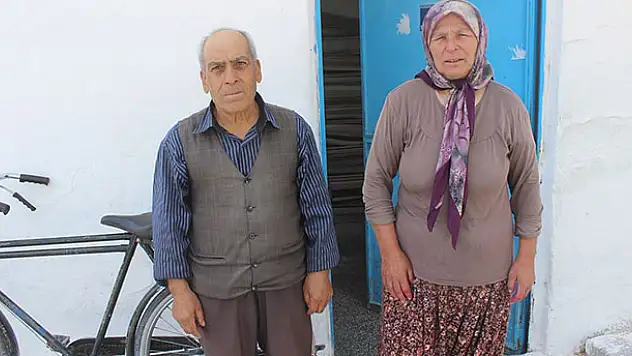 Konyalı çifti dolandırılmaktan polis ekiplerince kurtarıldı