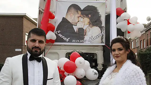 Konyalı damat gelini almaya tırla gitti