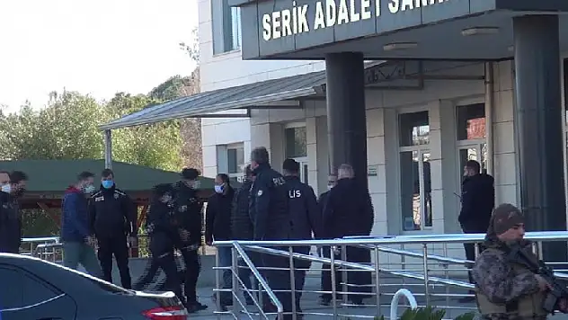Konyalı emlak zengini kadının cinayet şüphelisi 6 şahıs, adliyeye çıkarıldı

