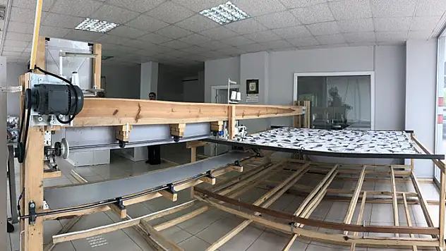 Konyalı girişimci dikim makinesi fiyatı yüksek olunca ahşaptan kendisi üretti