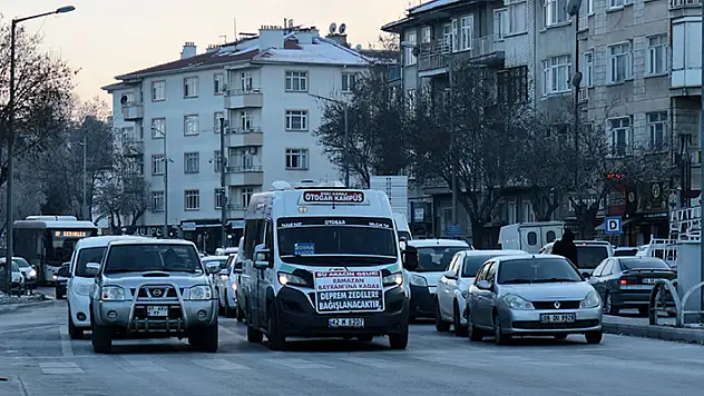 Konyalı gurbetçiye ait dolmuşun geliri depremzedelere bağışlanacak
