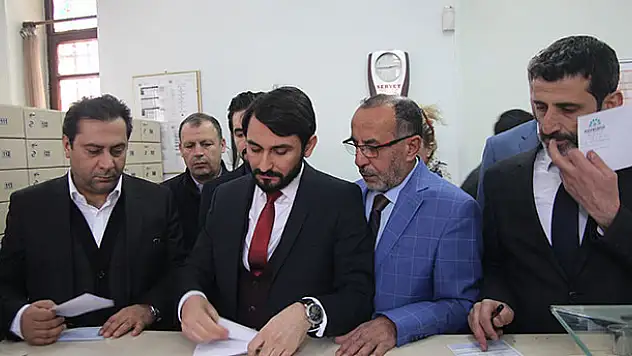 Konyalı iş adamlarından 8 dilde Afrin mektubu
