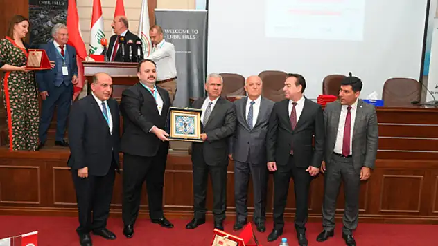 Konyalı iş insanları Irak Yatırım ve Ticaret Zirvesinde ses getirdi