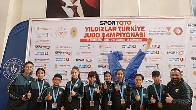 Konyalı judocular 10 madalya ile döndü 