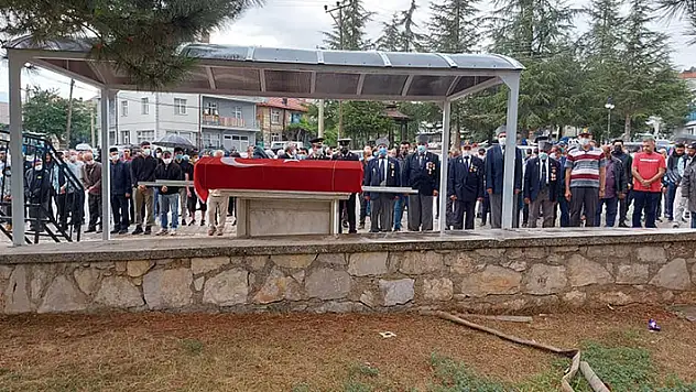 Konyalı Kıbrıs gazisine son görev
