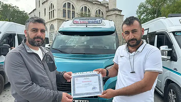 Konyalı minibüsçü yılın şoförü seçildi