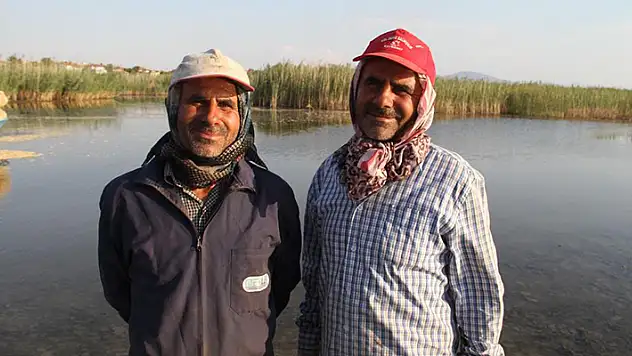 Konyalı muhtar aynı mahallede yaşadığı ikiz kardeşinden dolayı ilginç anlar yaşıyor

