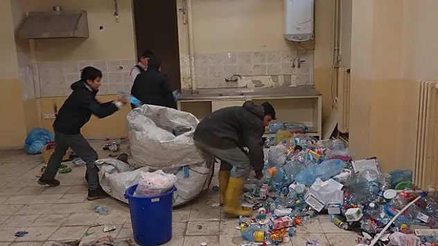 Konyalı öğrencilerden geri dönüşüm projesi