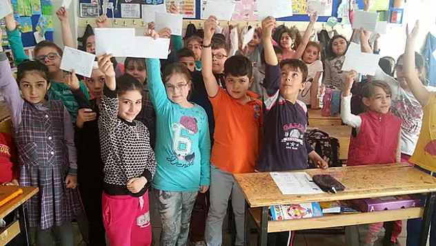 Konyalı öğrencilerden güvenlik güçlerine mektup