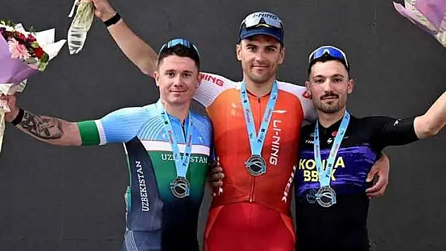 Konyalı pedal, Antalya'da kürsüye çıktı
