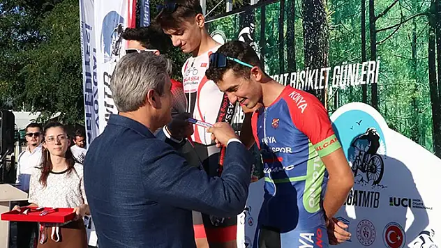 Konyalı pedallar 2 derece ile döndü