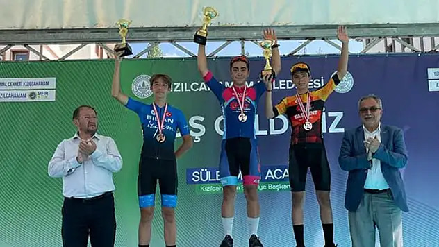 Konyalı pedallar 5 madalya ile döndü