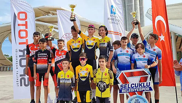 Konyalı pedallar Antaya'da madalyaları topladı!