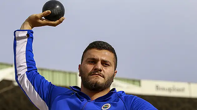 Konyalı rekortmen gülleci gözünü Avrupa'ya dikti